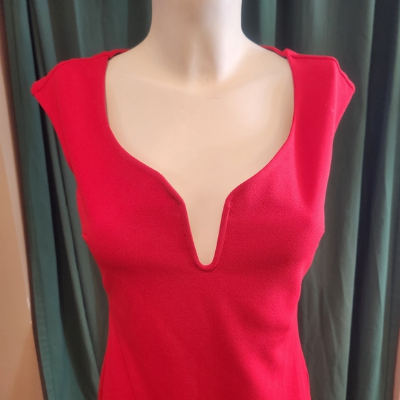 Clarinet the Air Dress Rouge - Godiva - Picture 2 of 7